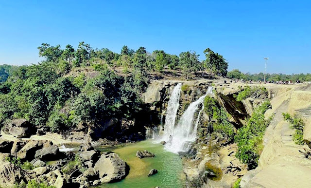 अमृतधारा जलप्रपात / Amrit Dhara Falls