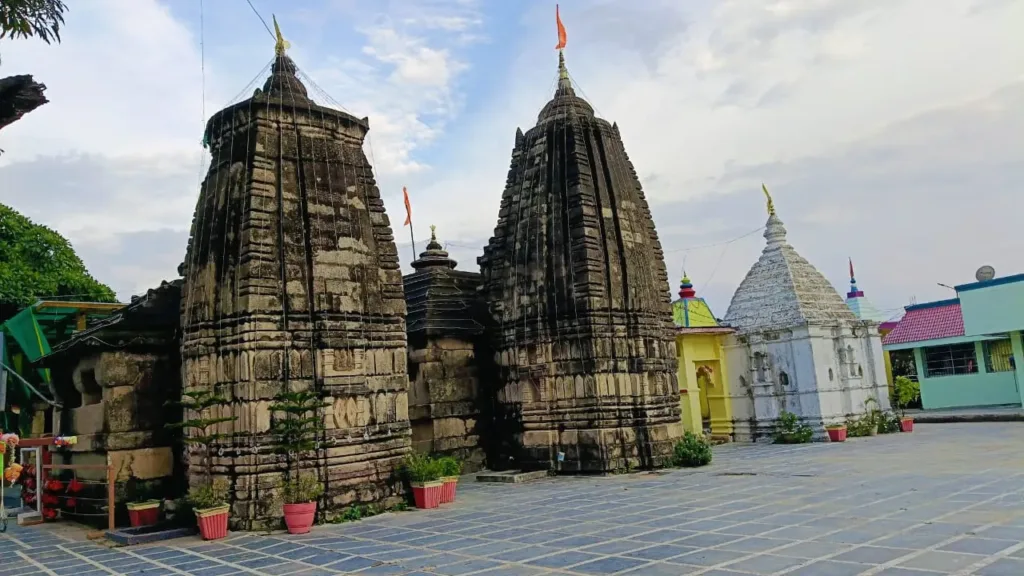 Karneshwar Mahadev Mandir कर्णेश्वर महादेव मंदिर (23)